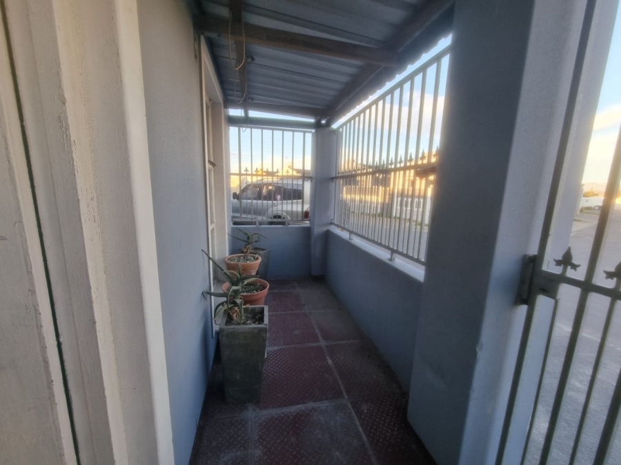 3 Bedroom Property for Sale in Belhar Western Cape
